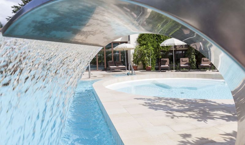 Hotel & Ambiente